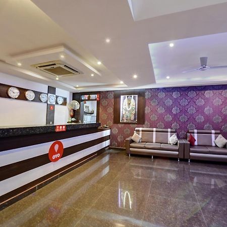 Capital O Hotel Samanvi International Belur  Ngoại thất bức ảnh